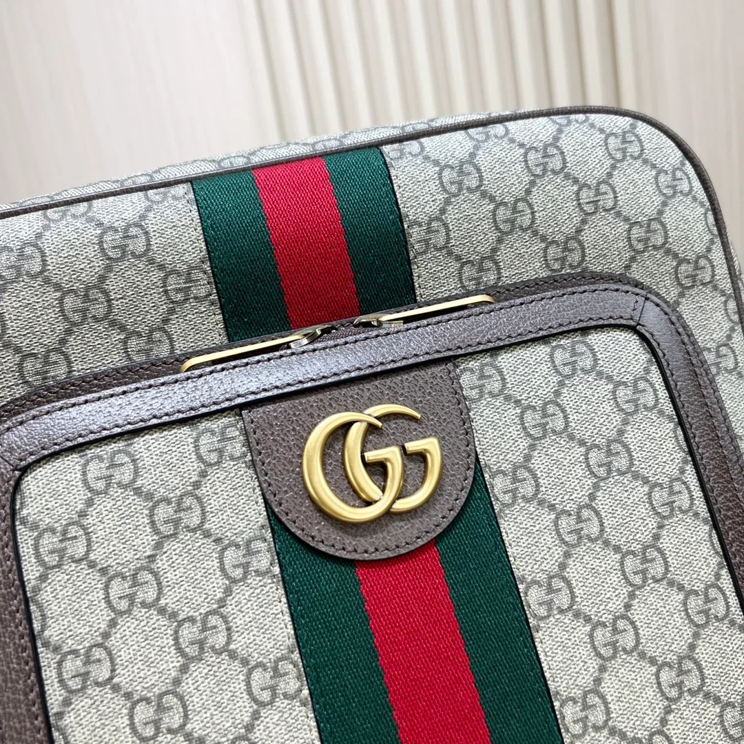 구찌 오피디아 GG 미디엄 백팩