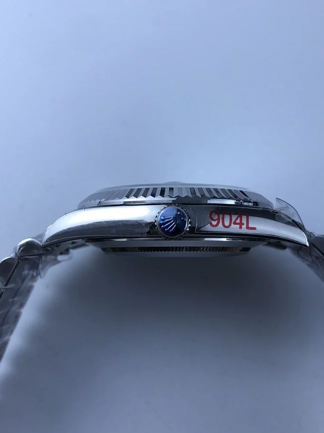 롤렉스 데이데이트 40mm 블루 다이아 인덱스