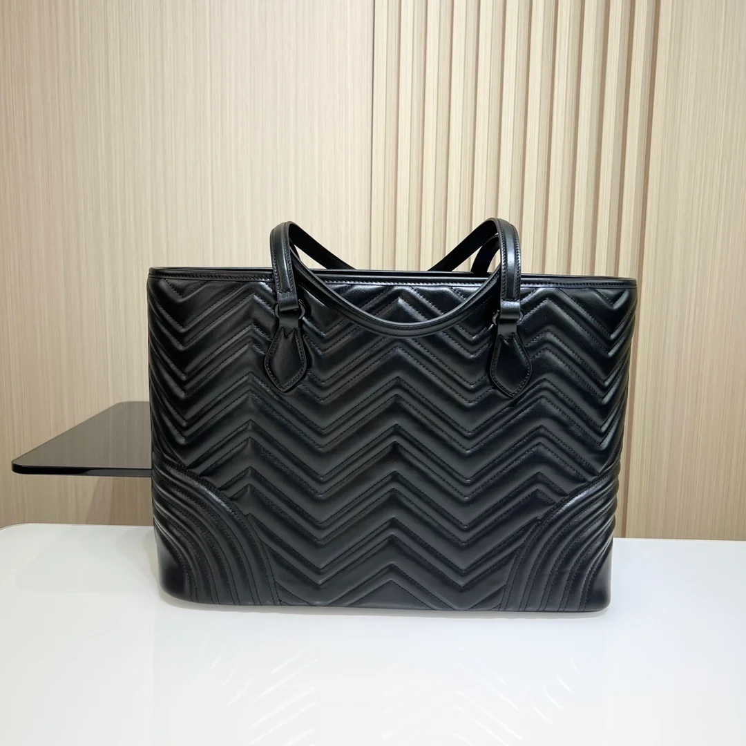 구찌 GG 마몽 마틀라세 라지 토트백