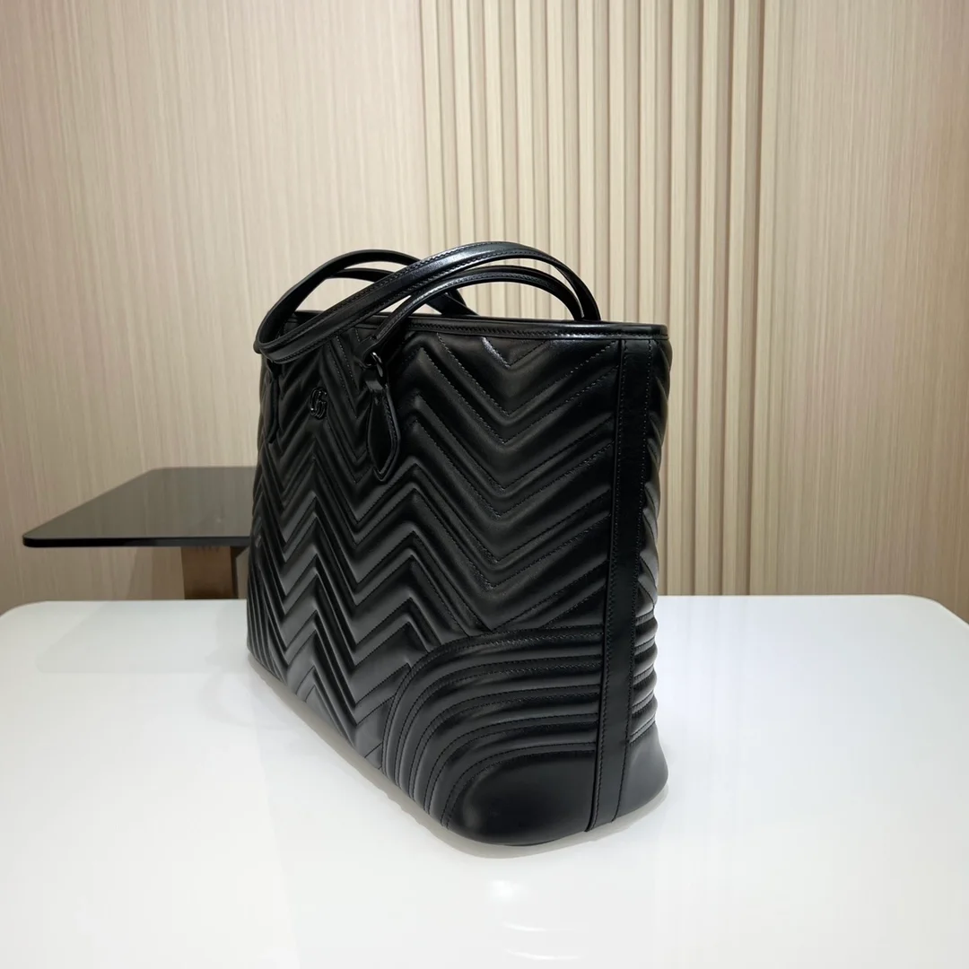 구찌 GG 마몽 마틀라세 라지 토트백