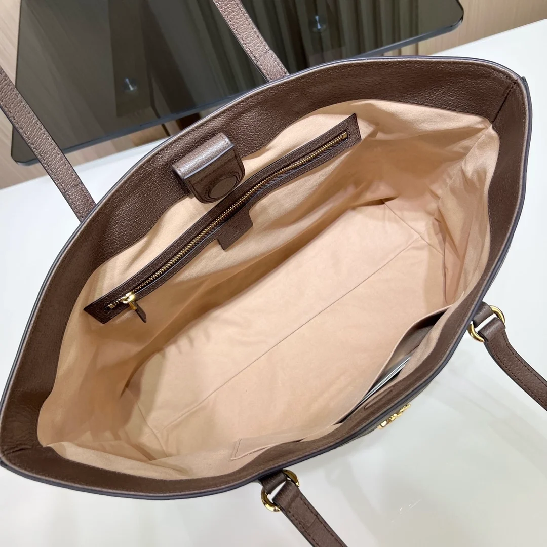 구찌 오피디아 GG 미디엄 토트백