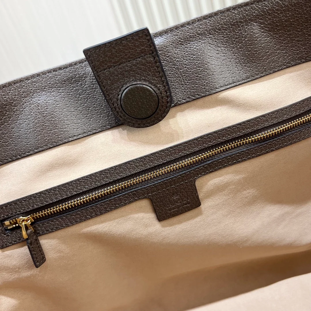 구찌 오피디아 GG 미디엄 토트백