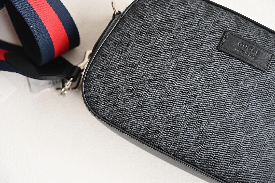 구찌 GG 크로스 백