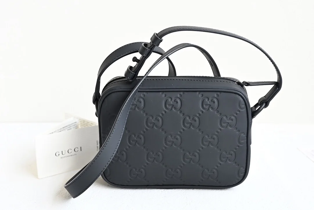 구찌 러버 미니 크로스백