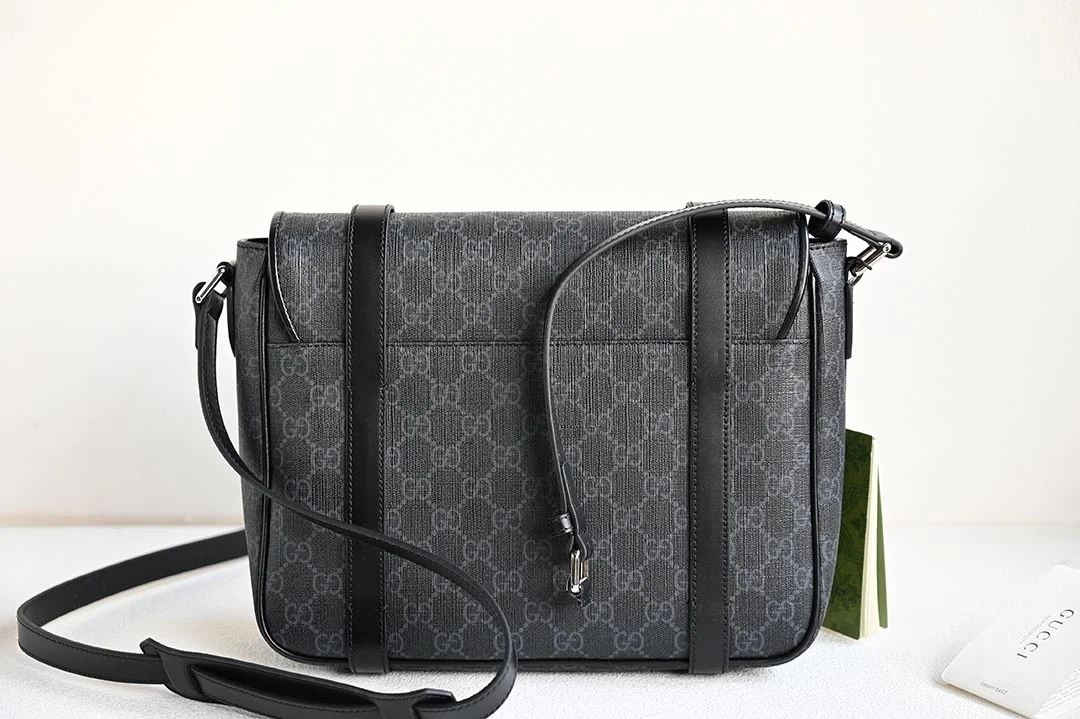 구찌 GG 메신저 백