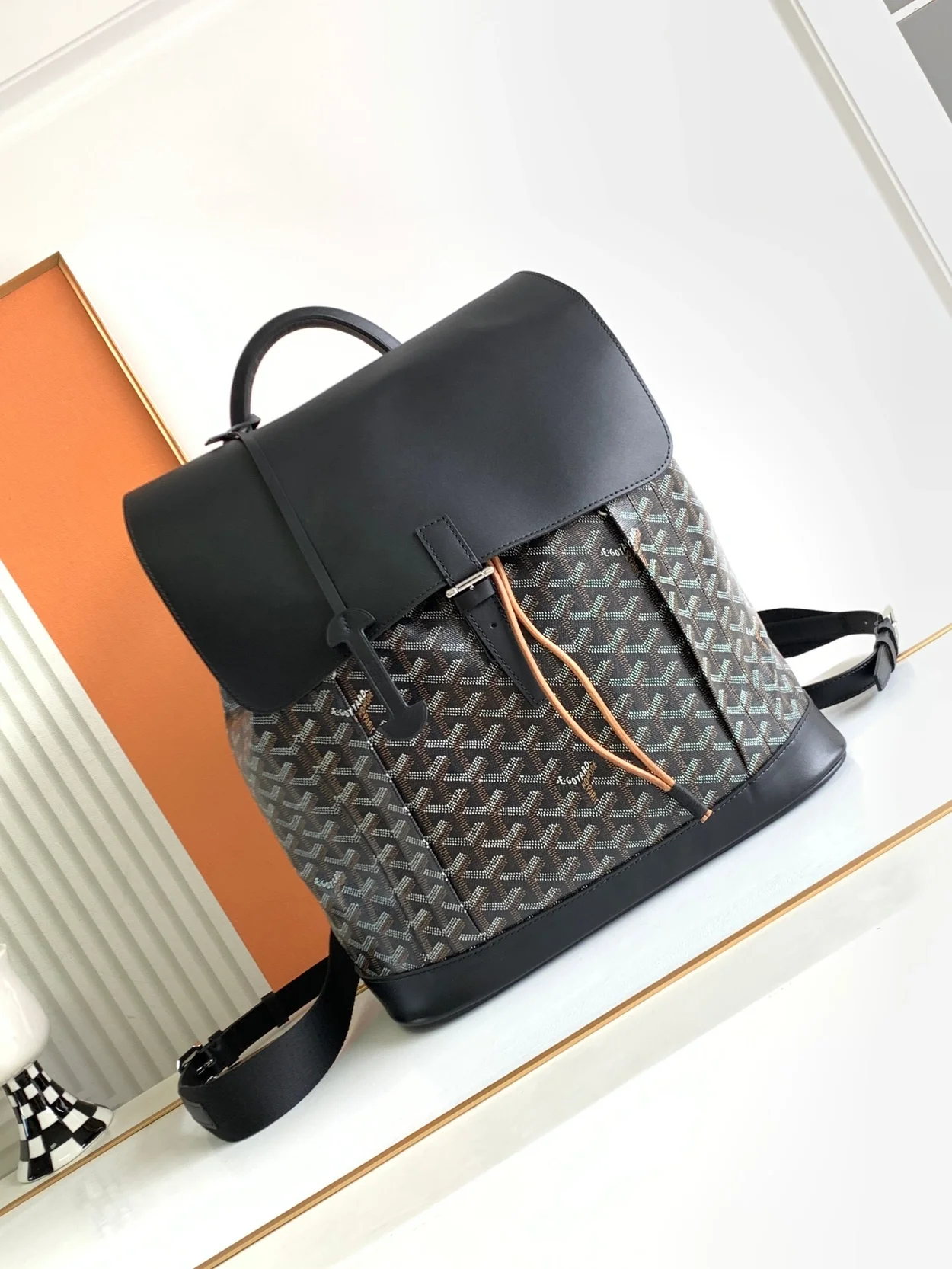 고야드 알파인 MM 백팩 블랙