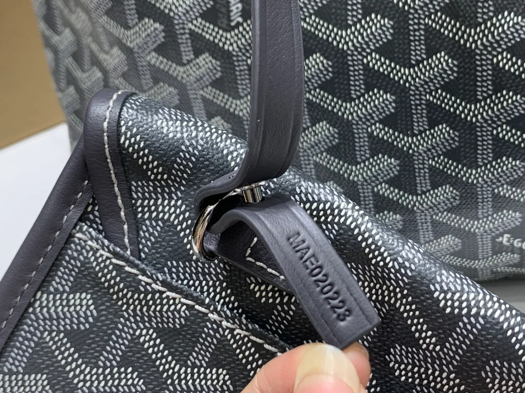 고야드 보헴 호보 백 그레이