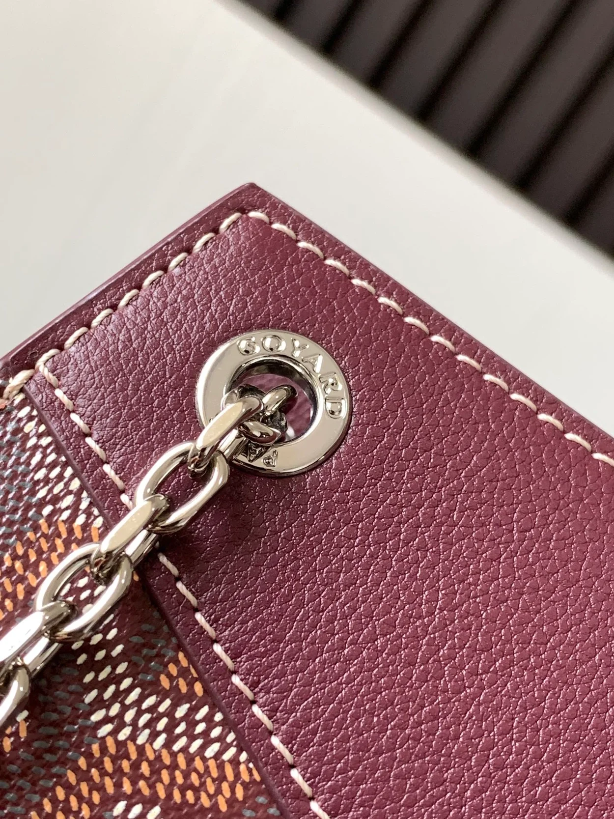 고야드 스트럭쳐 루엣뜨백 PM 버건디