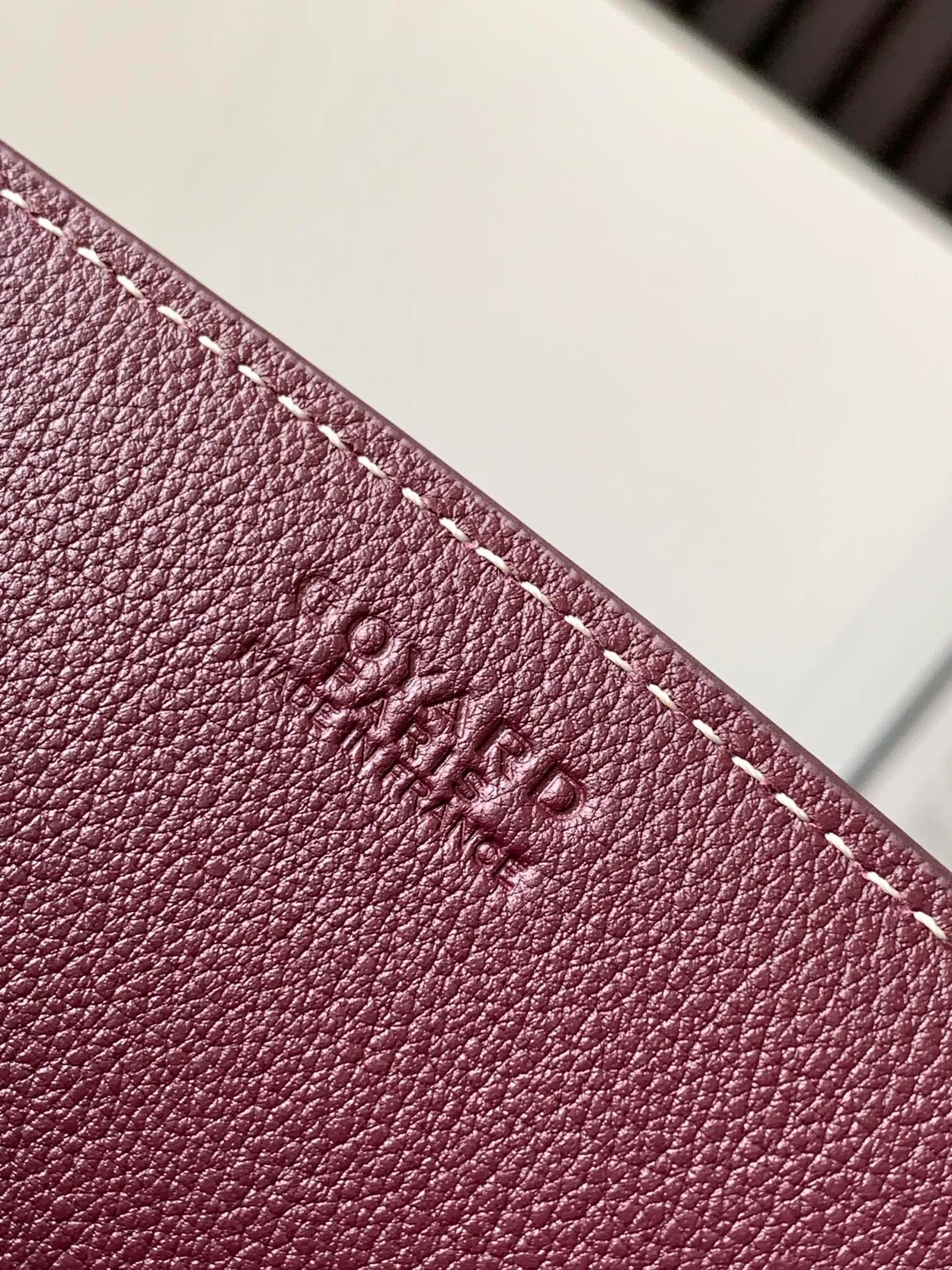 고야드 스트럭쳐 루엣뜨백 PM 버건디