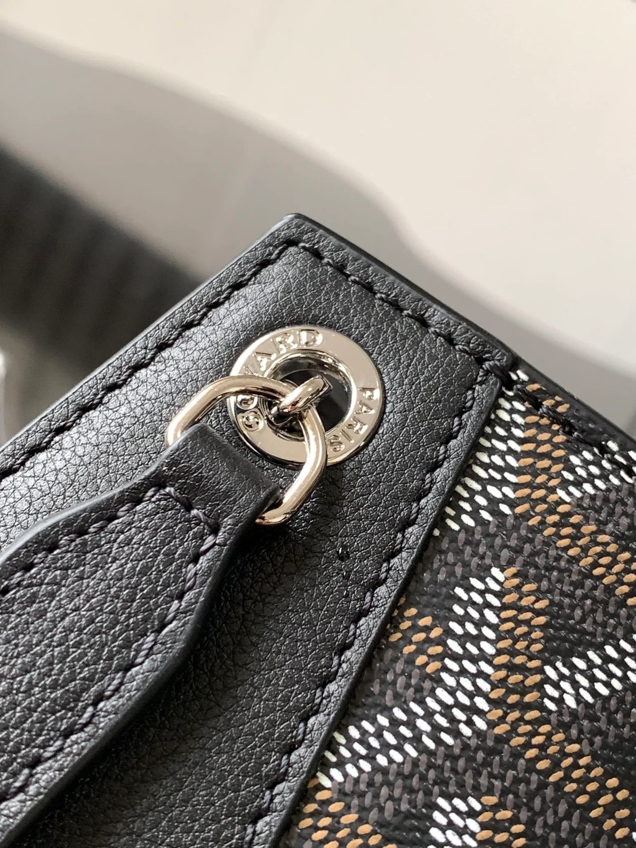 고야드 스트럭쳐 루엣뜨 미니백 블랙