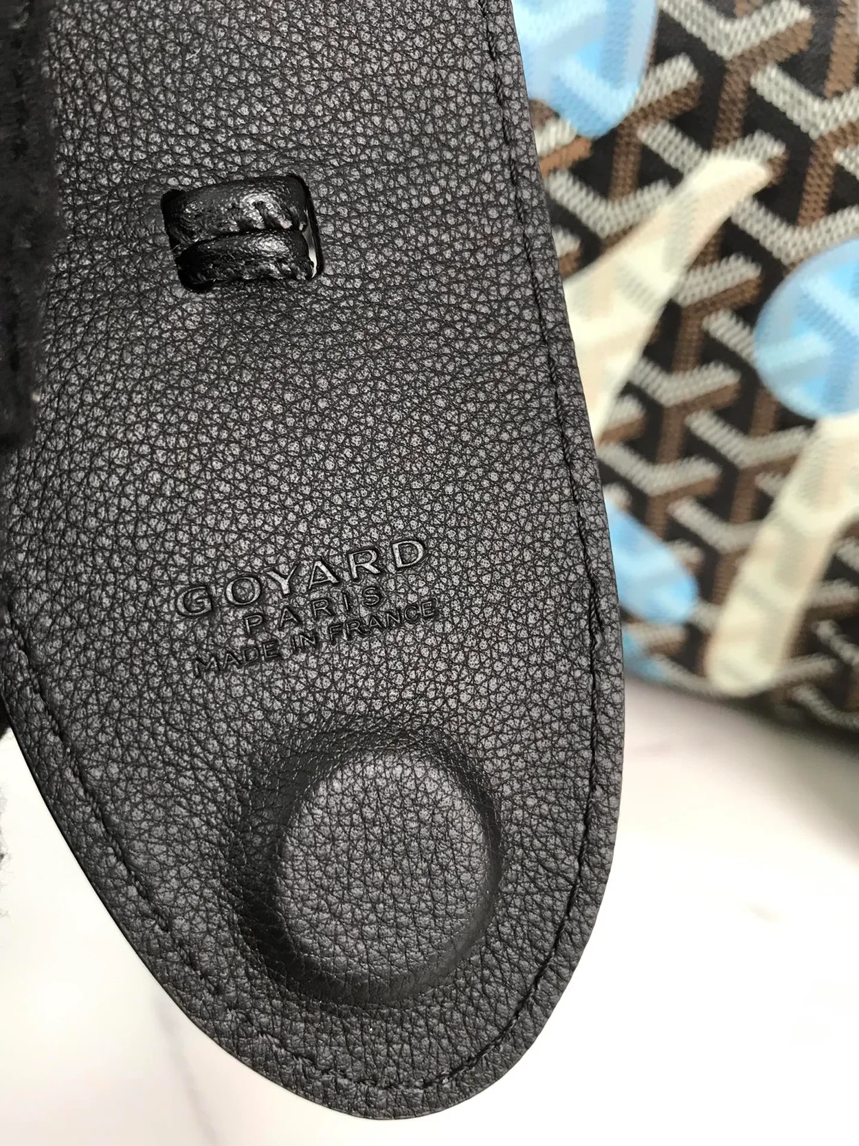 고야드 생루이 PM 레트르 카모플라쥬 백 블랙 앤 블루