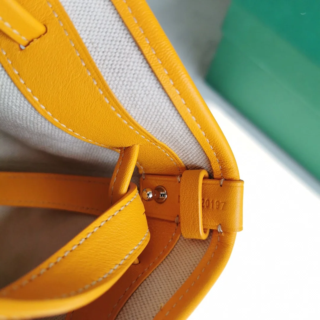 고야드 쁘띠 플로 버킷백 옐로우