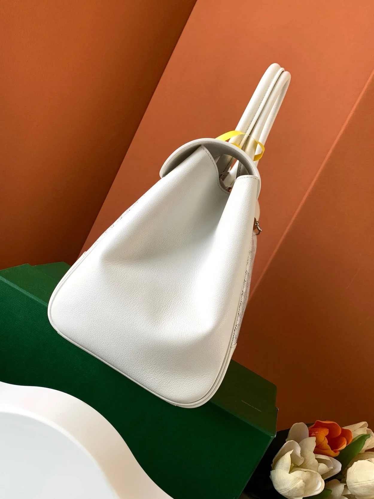 고야드 카바스 사이공 토트백 화이트