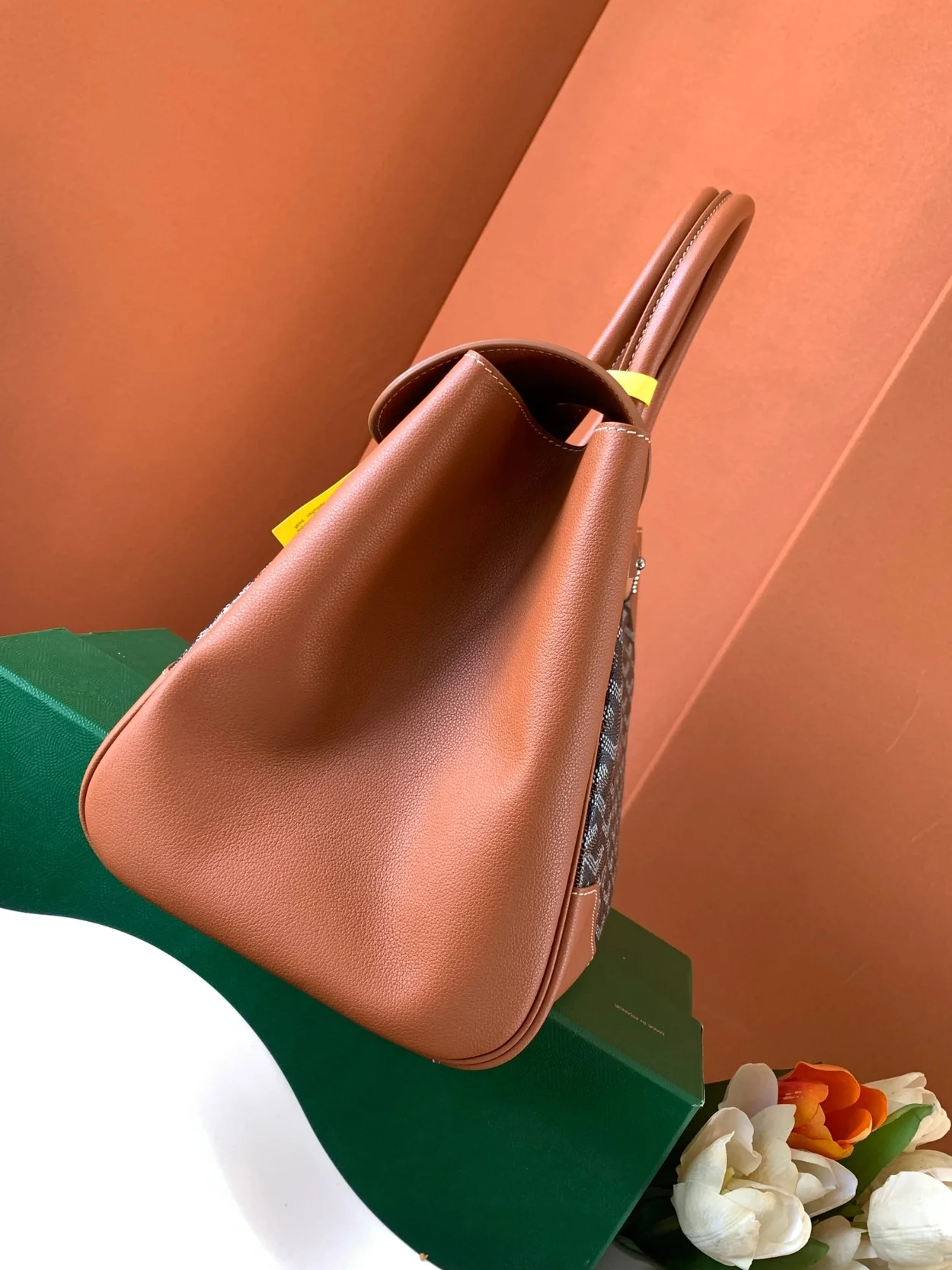 고야드 카바스 사이공 토트백 탄