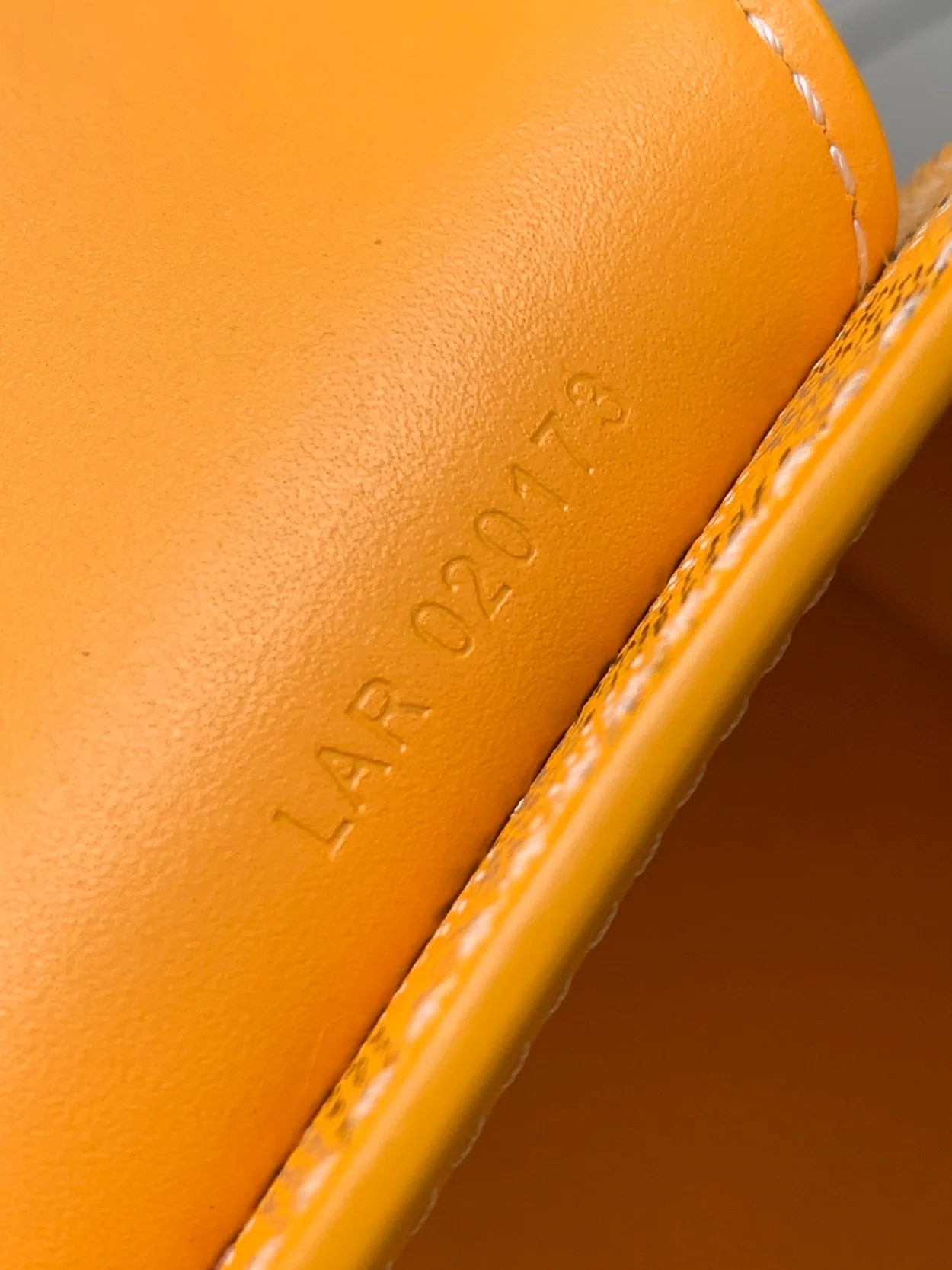 고야드 스트럭쳐 사이공 미니백 옐로우