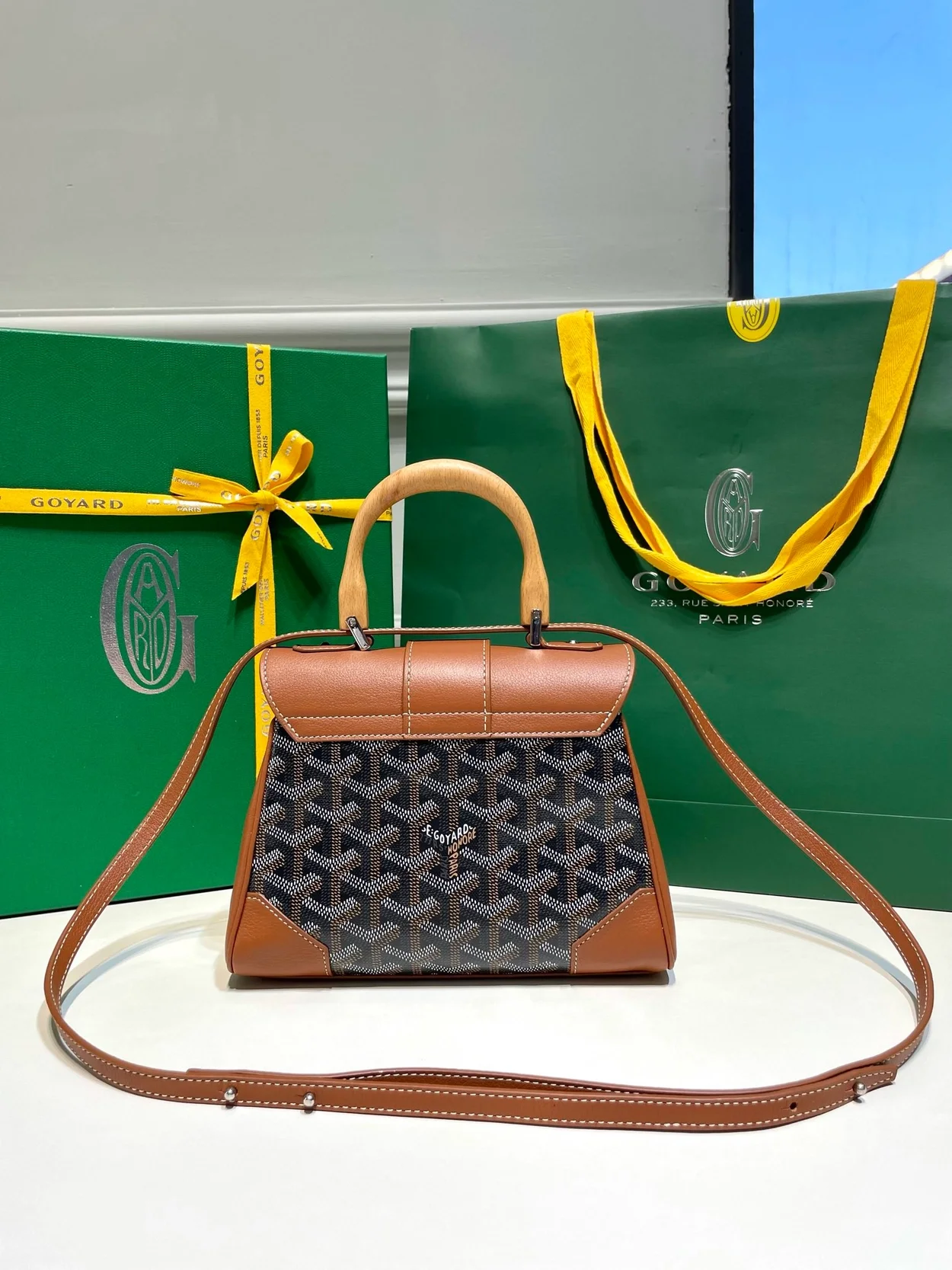 고야드 소프트 사이공 미니백 탄