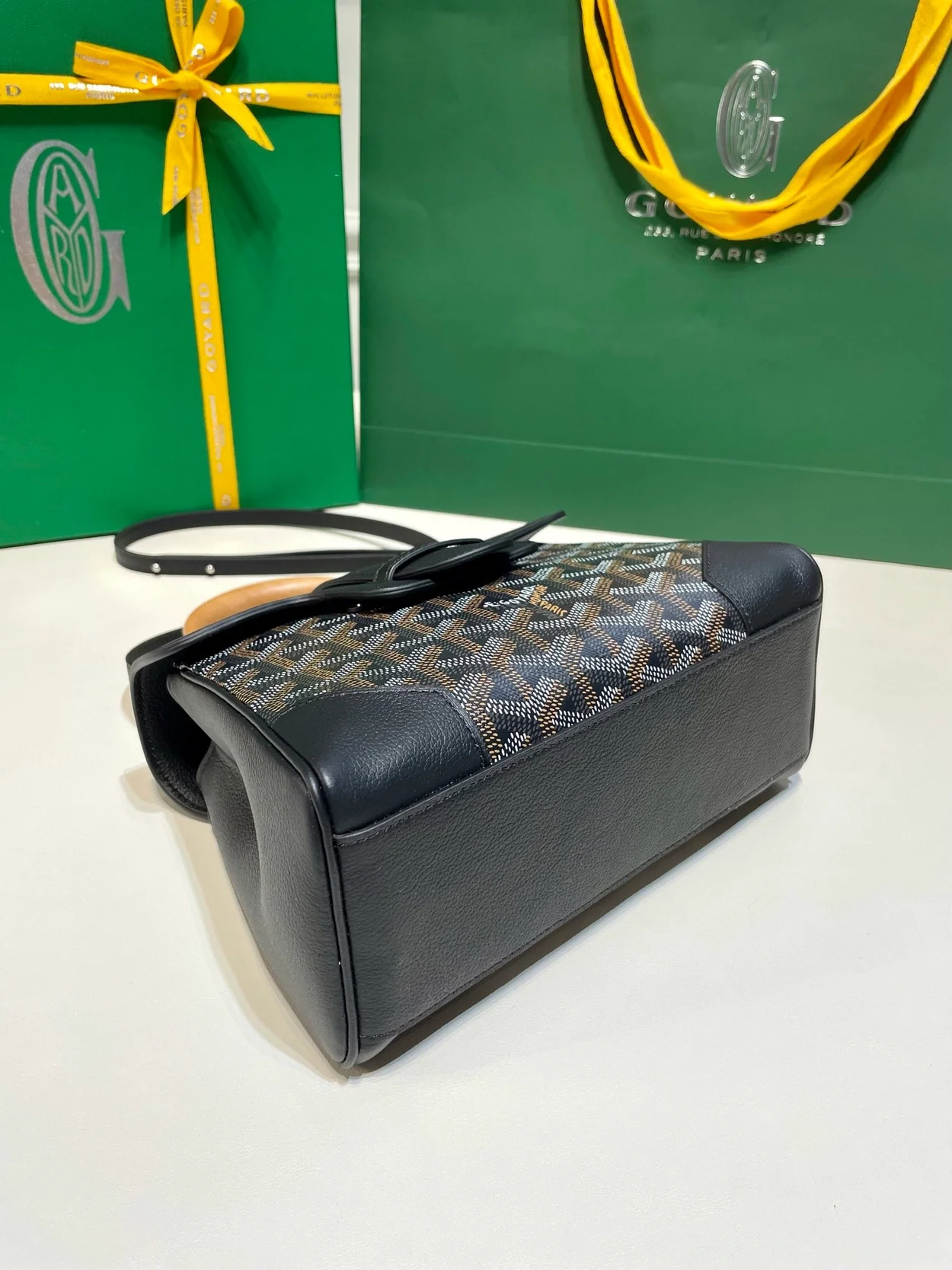 고야드 소프트 사이공 미니백 블랙