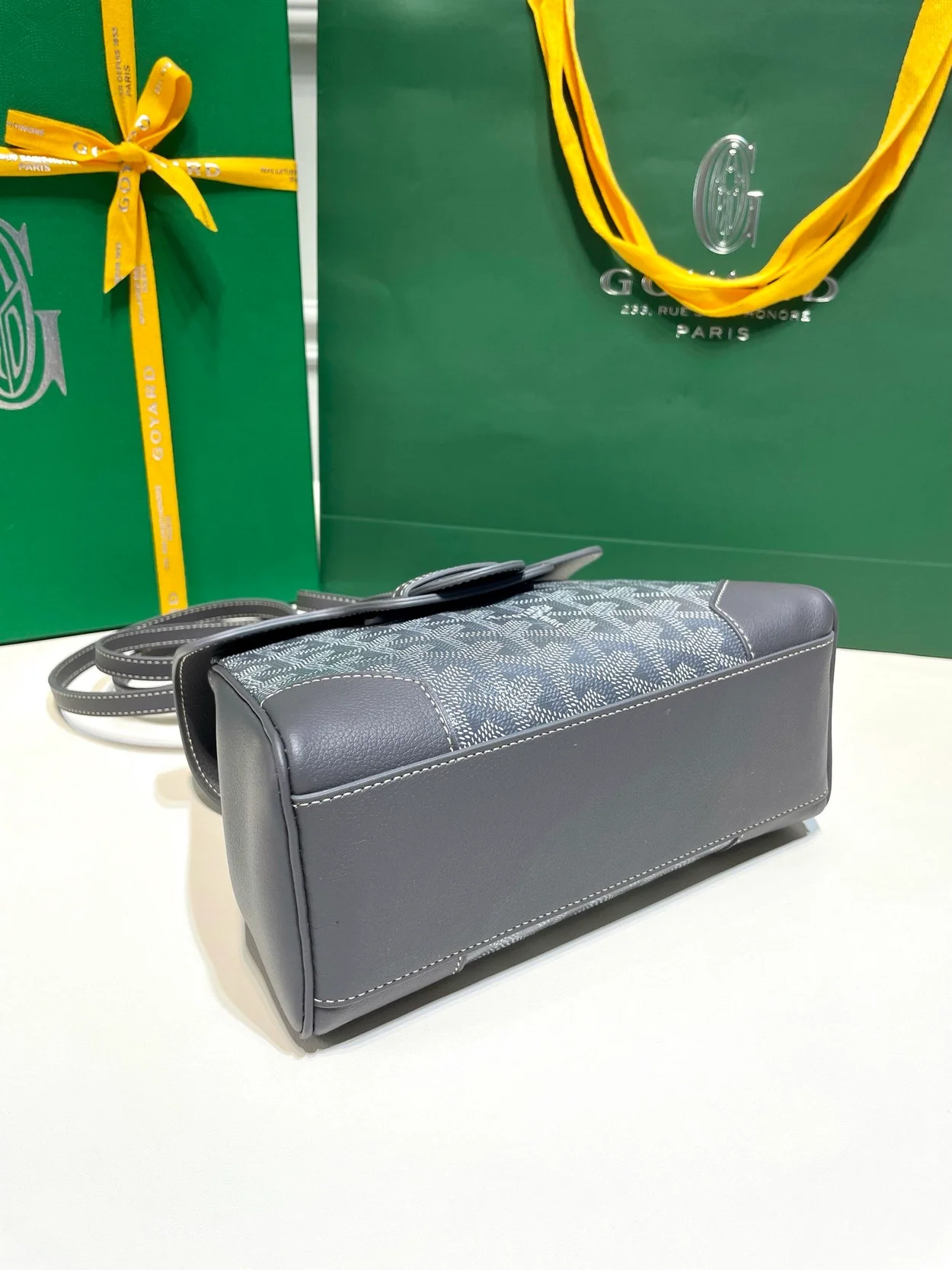 고야드 소프트 사이공 미니백 그레이