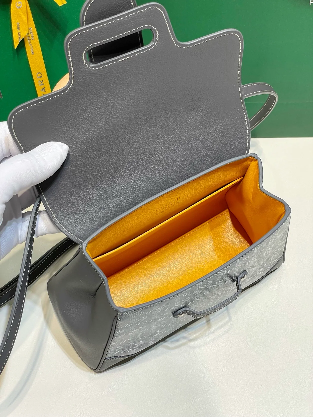 고야드 소프트 사이공 미니백 그레이