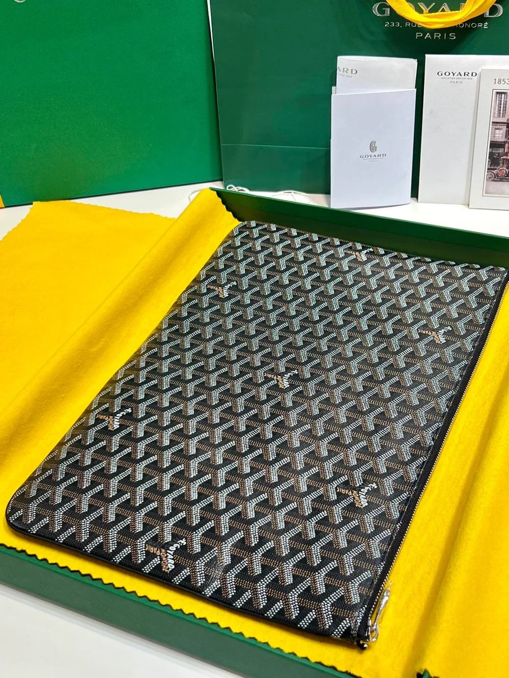 고야드 세나 클러치 MGM 블랙