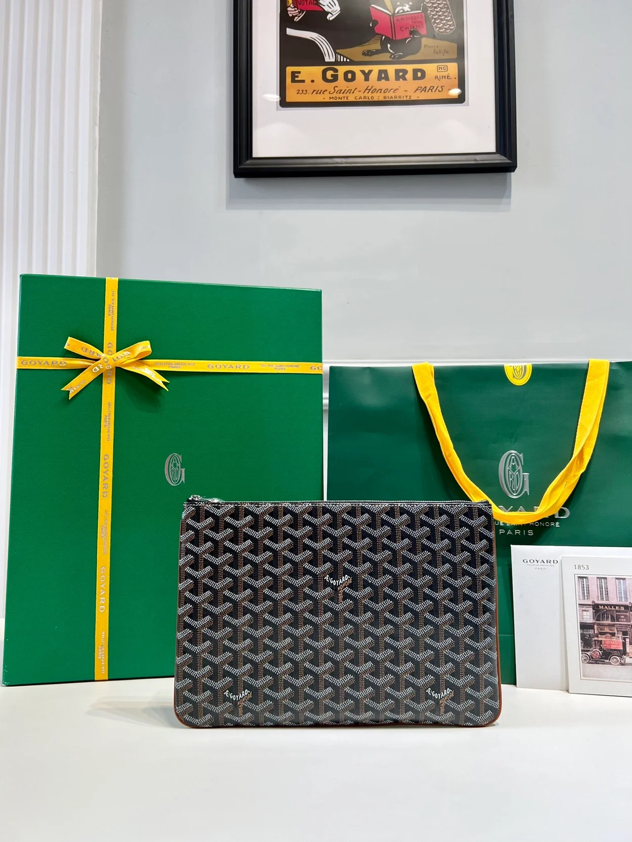 고야드 세나 클러치 MM 탄