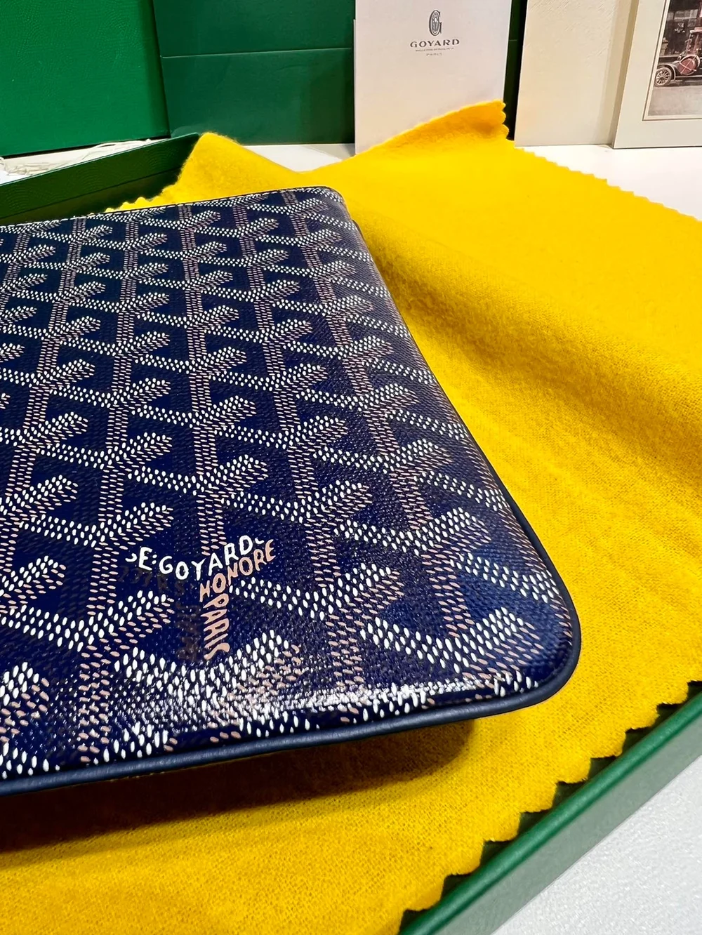 고야드 세나 클러치 MM 네이비