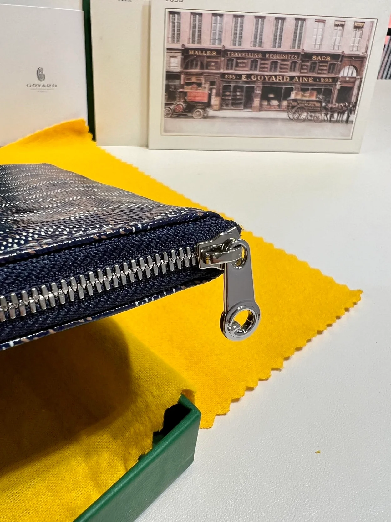 고야드 세나 클러치 MGM 네이비