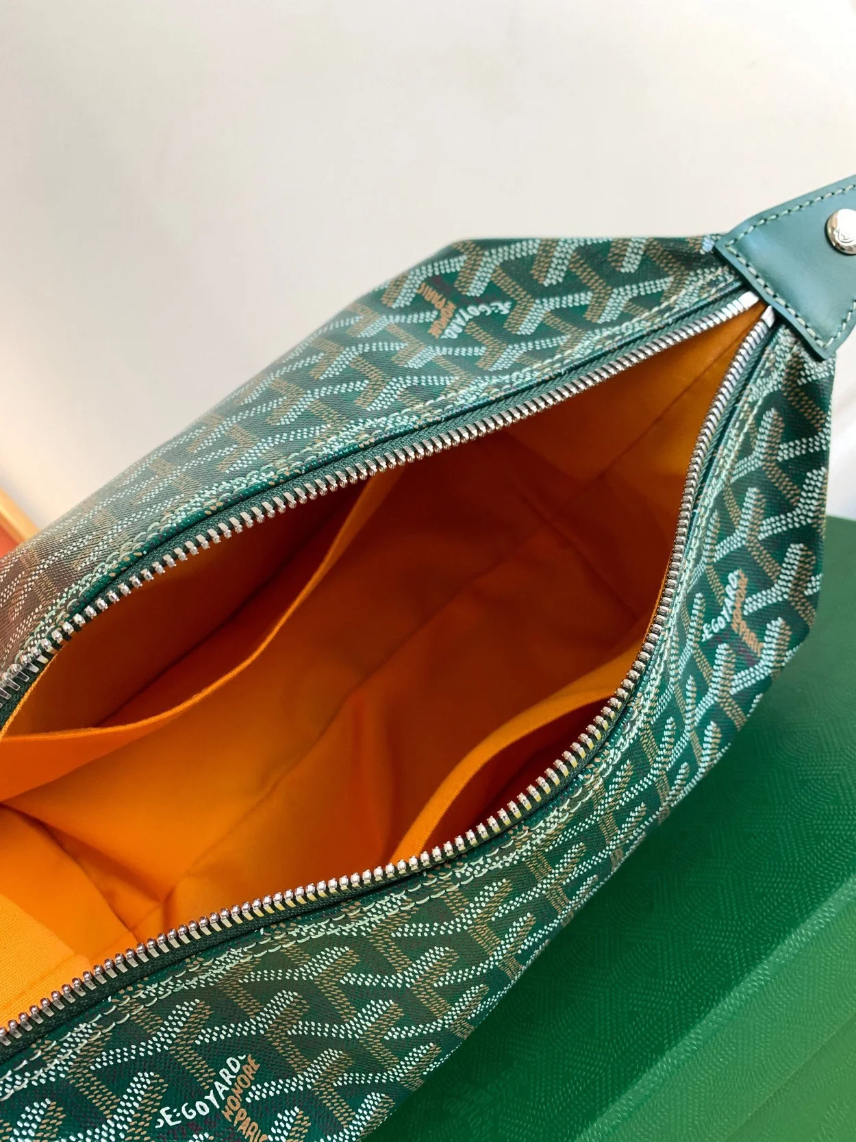 고야드 볼링 25 클러치 그린