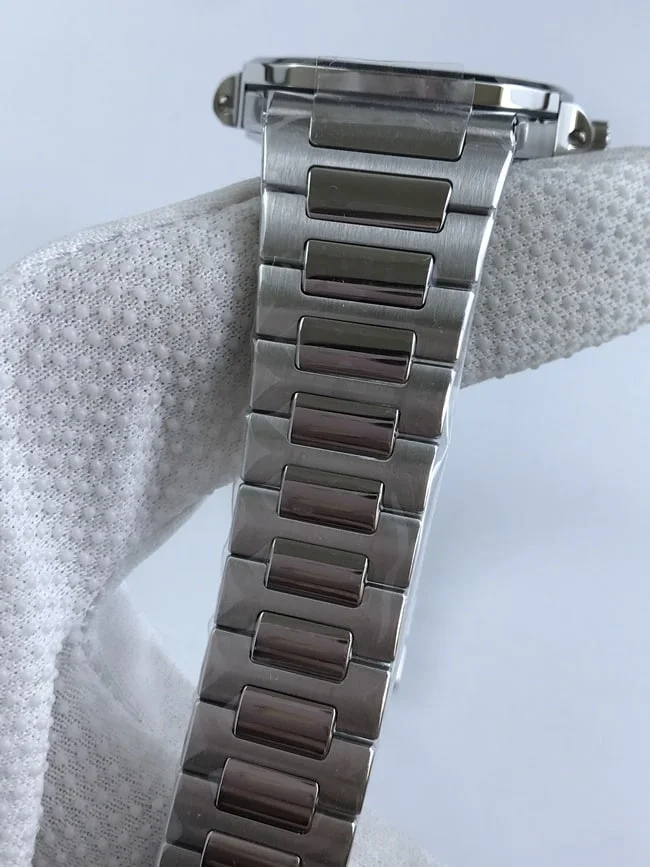 파텍필립 노틸러스 7188 그레이 다이얼 브슬