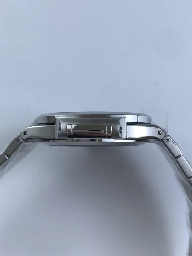 파텍필립 노틸러스 7188 그레이 다이얼 브슬