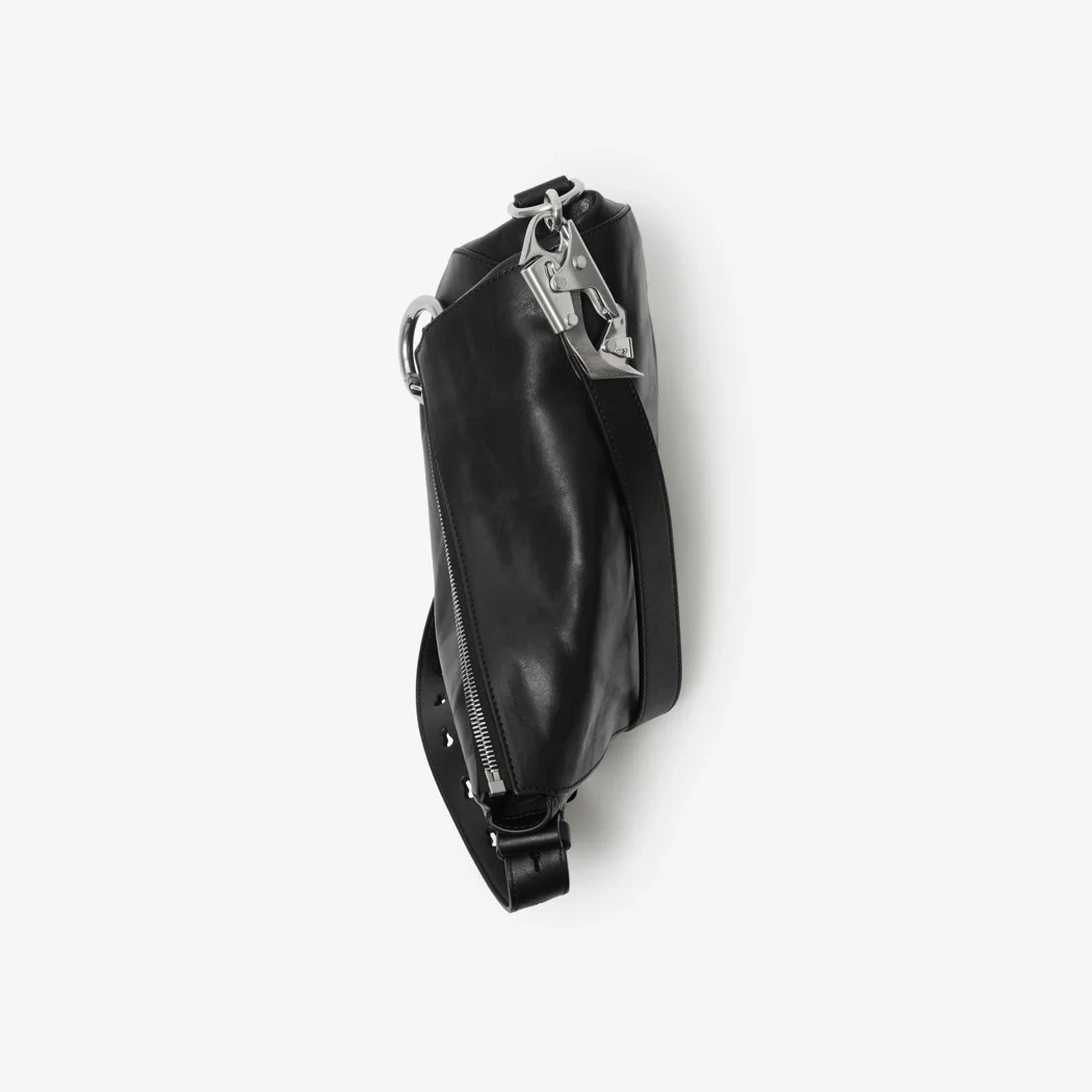 버버리 스몰 나이트백 실버블랙