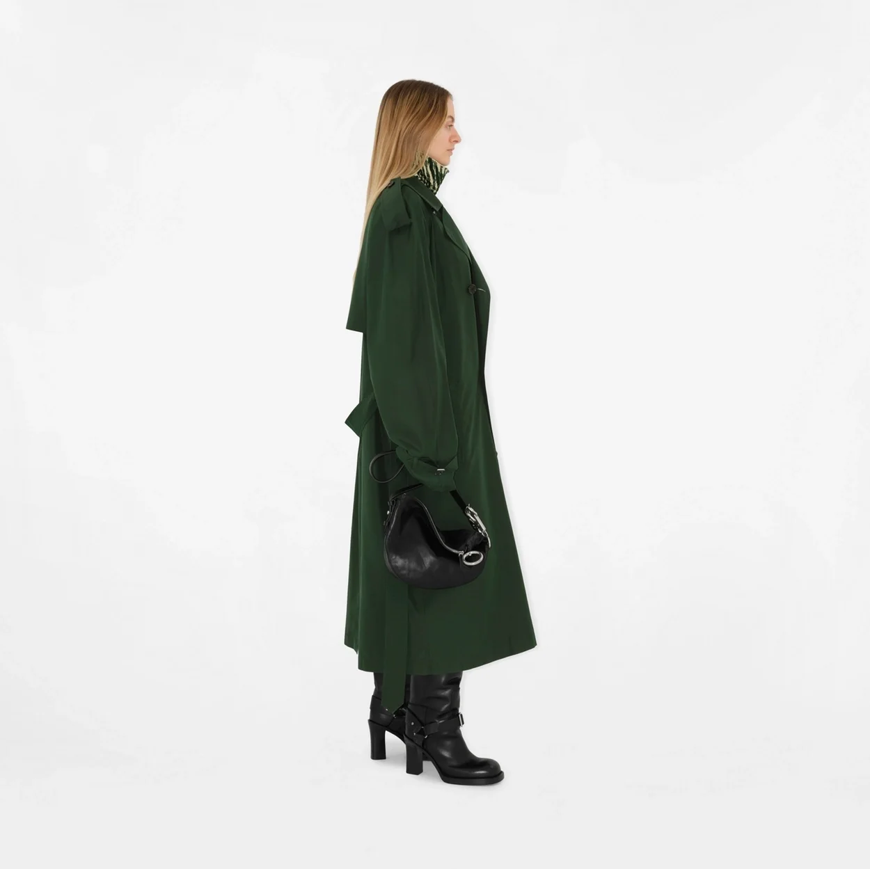 버버리 스몰 나이트백 실버블랙