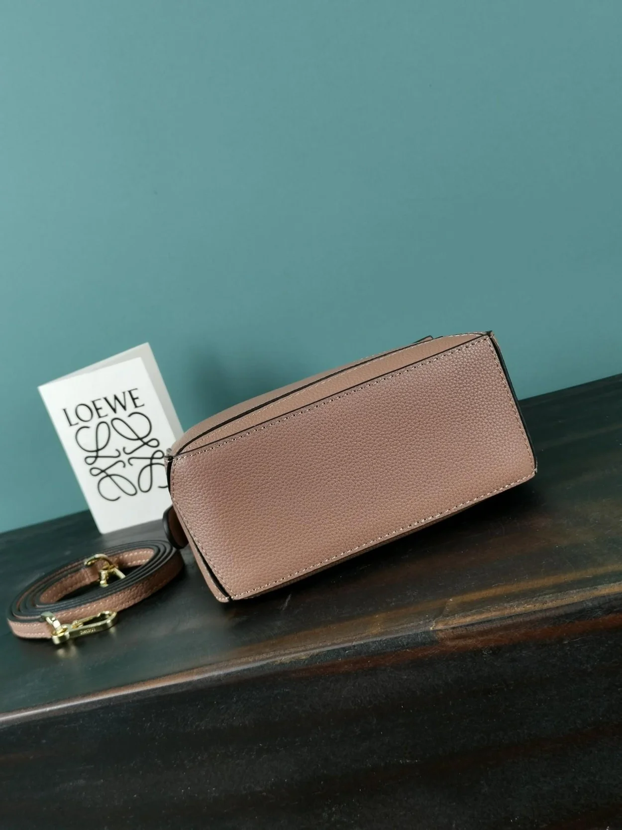 로에베 소프트 그레인 미니 퍼즐 백 다크 핑크