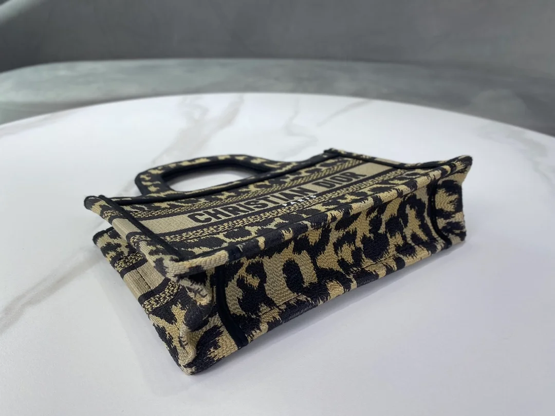 디올 mizza 미니 북 토트 백