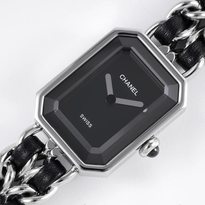 샤넬 프리미에르 화이트 블랙