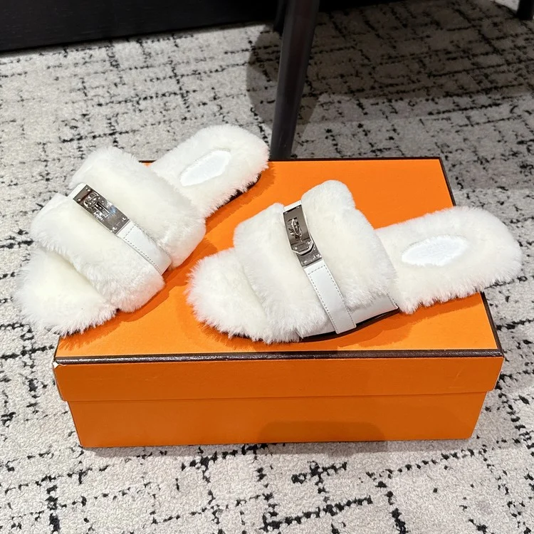 에르메스 줄리아 켈리 시어링 뮬 슬리퍼