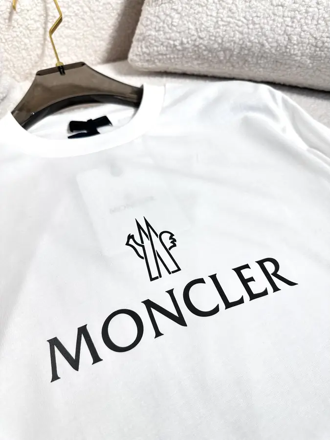 몽클레어 로고 반팔 티셔츠 화이트