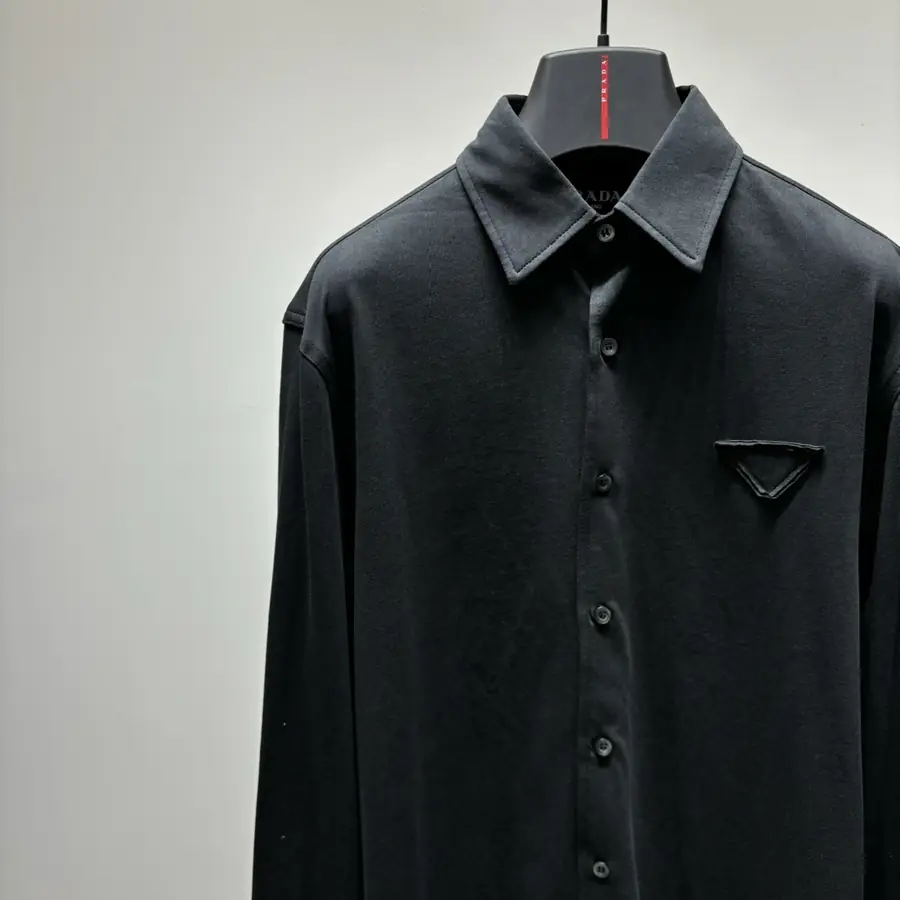 프라다 울 블렌드 셔츠 블랙