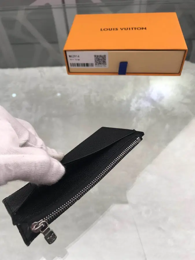 루이비통 코인 카드 홀더 M62914
