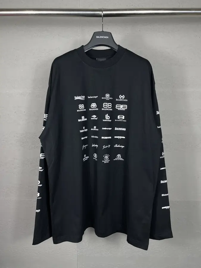 발렌시아가 파리 로고 모노그램 티셔츠 블랙