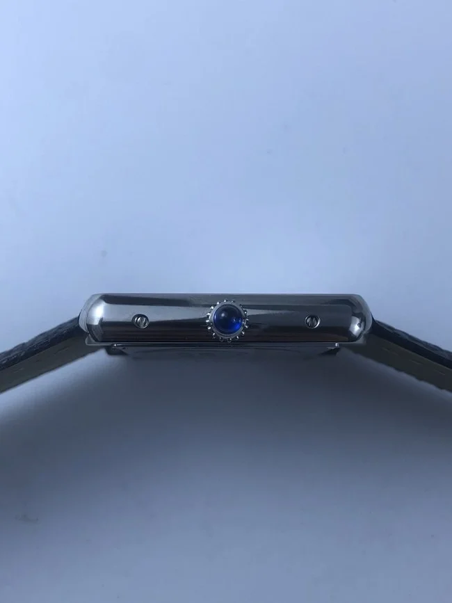 까르띠에 탱크솔로 35mm 카프스킨 블랙