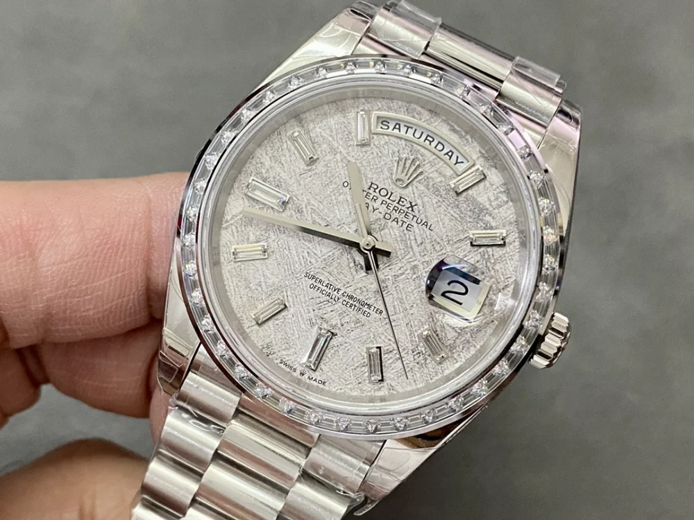 롤렉스 데이데이트 메테오라이트 다이얼