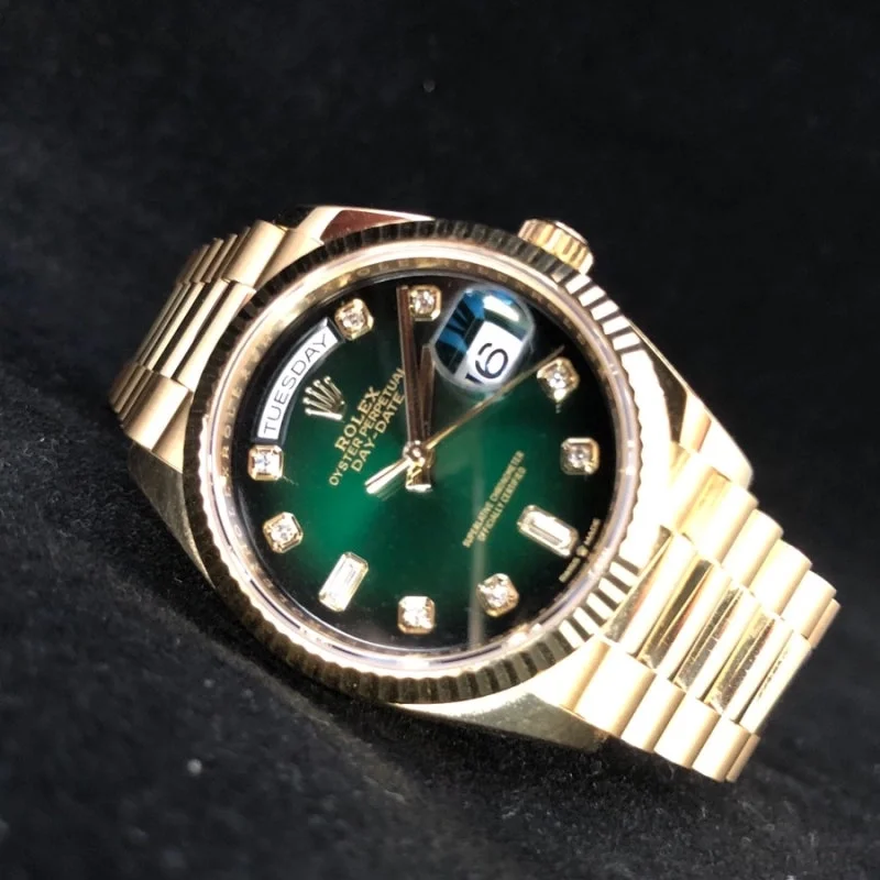 롤렉스 데이데이트 그린 옴브레