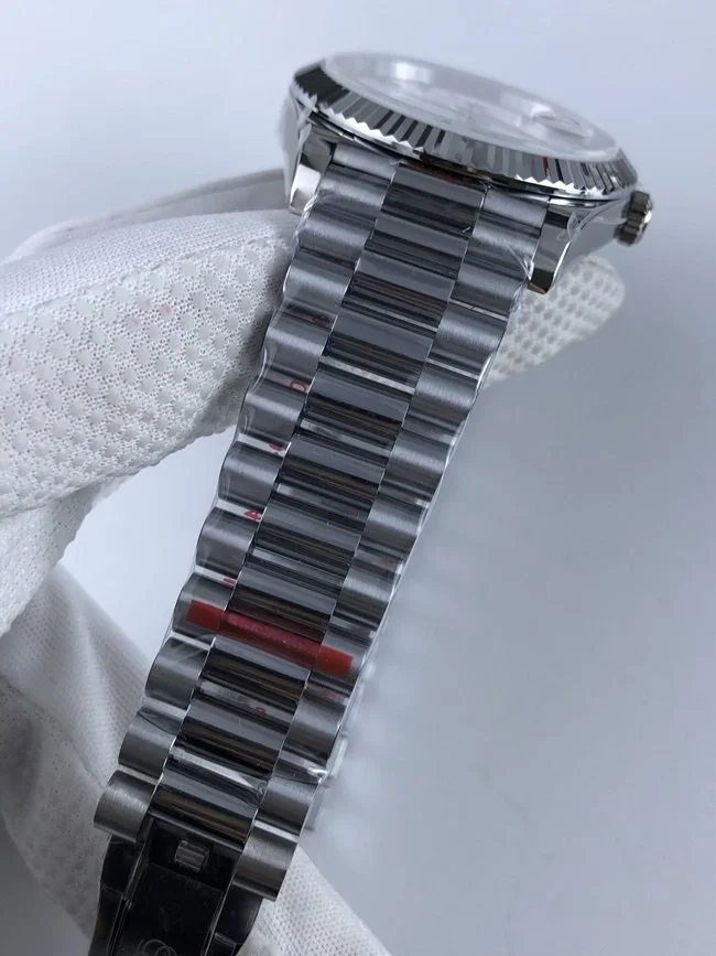 롤렉스 데이데이트36mm 화이트 로만 다이얼