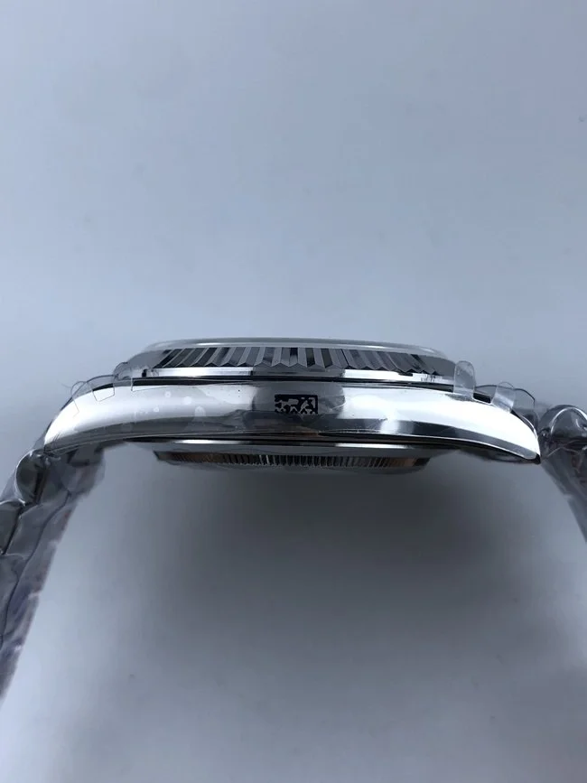 롤렉스 데이데이트36mm 화이트 로만 다이얼