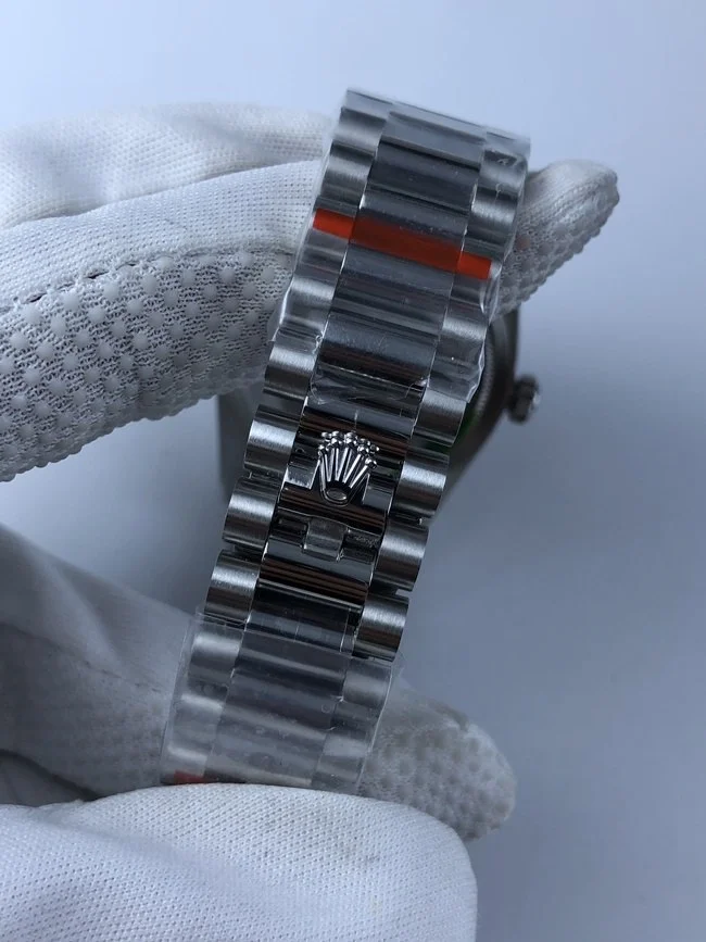 롤렉스 데이데이트36mm 실버 텐포인트 인덱스