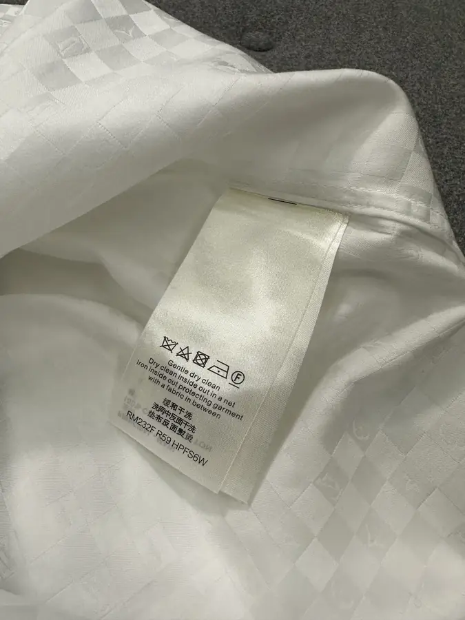 루이비통 DNA 칼라 레귤러 셔츠 1AATUI