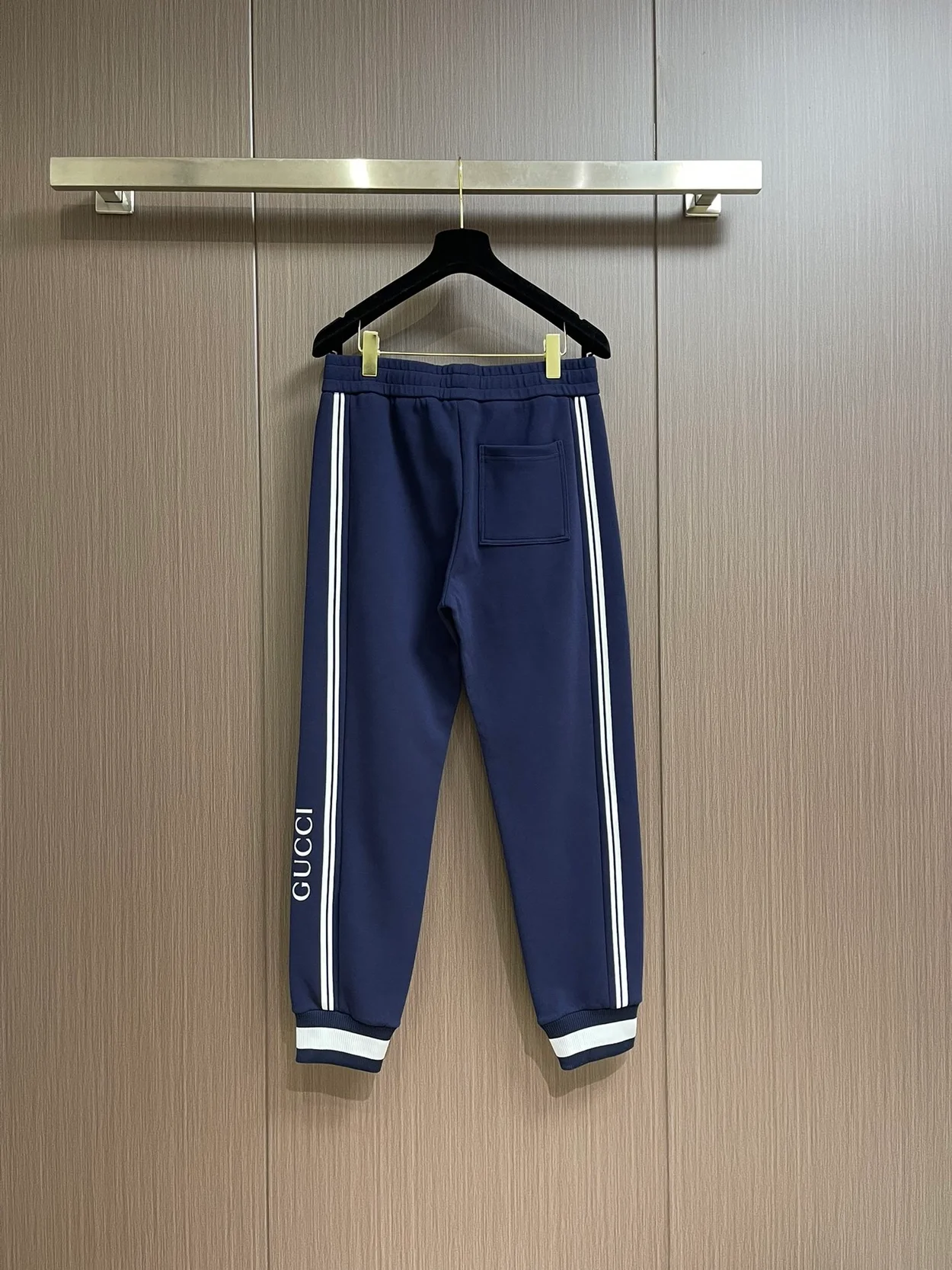 구찌 테크니컬 저지 조깅 팬츠