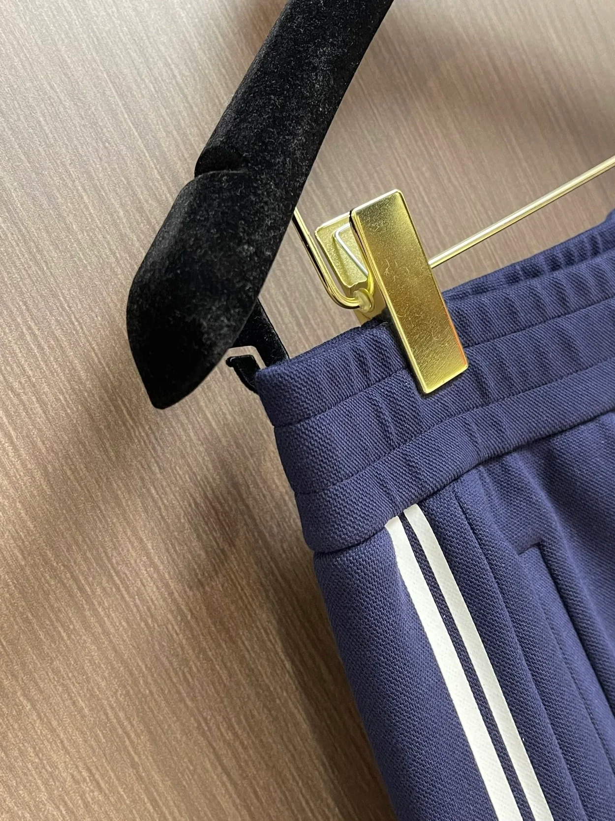 구찌 테크니컬 저지 조깅 팬츠