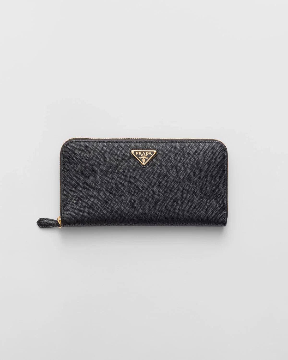 프라다 사피아노 골드 삼각로고 지퍼지갑